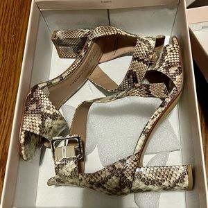 Chinese Laundry Rumor snakeskin print sandal.